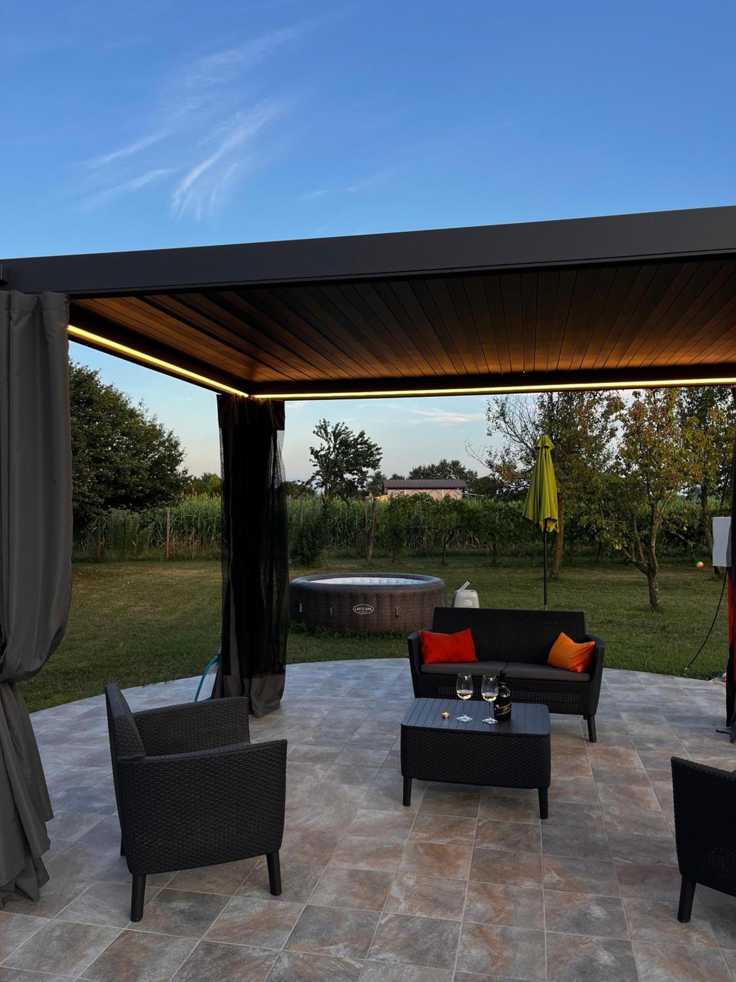 Agriturismo Lis Rosis Medea Esterno foto