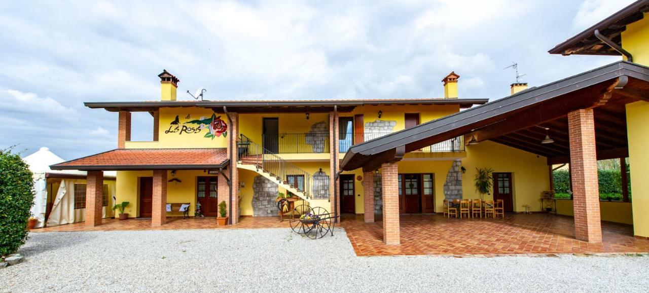 Agriturismo Lis Rosis Medea Esterno foto