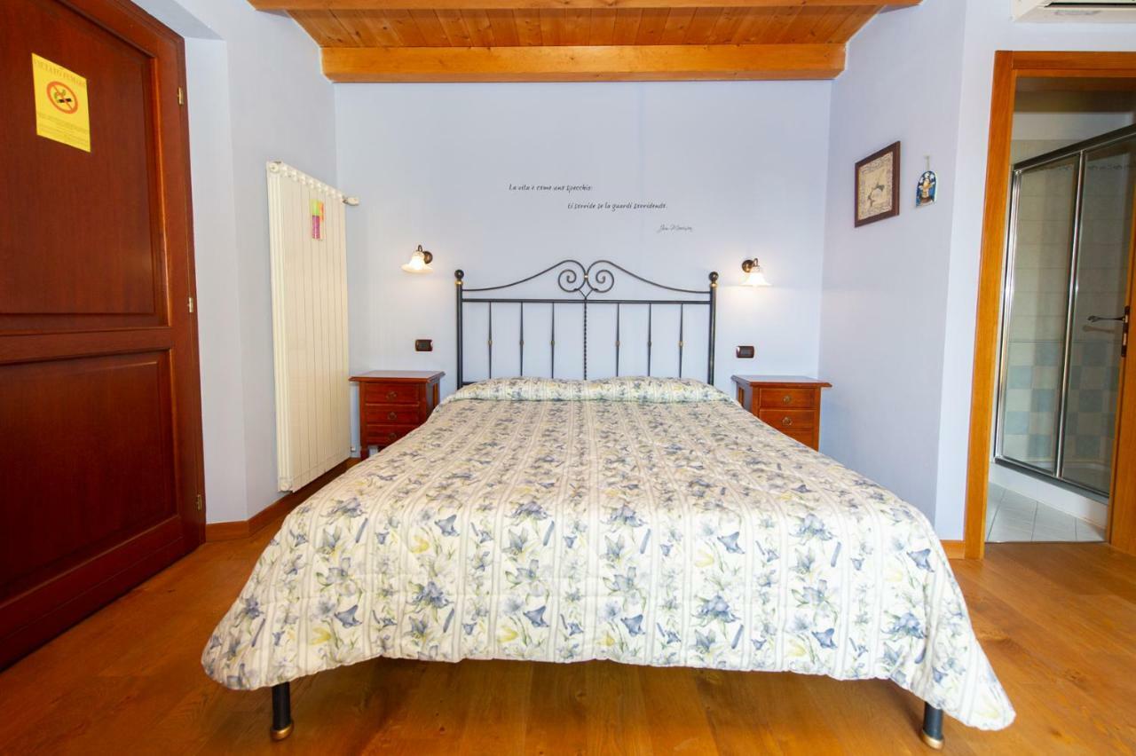 Agriturismo Lis Rosis Medea Esterno foto
